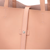 棕色彷皮圓釘皮帶設計大容量側背包