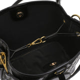 黑色彷皮菱格飾面行李吊牌掛飾護角設計子母款兩用水桶包