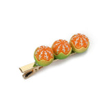 綠色樹脂製三顆橙形珠飾設計金屬髮夾