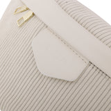 白色絨面前衛風格腰包款式立體感拉鍊斜背包