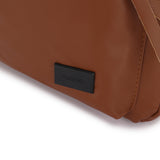 棕色彷皮前拉鍊口袋設計大容量後背包