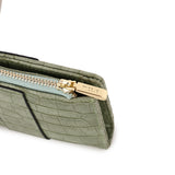 綠色彷皮鱷魚紋透明扣細節帶子設計全功能短銀包