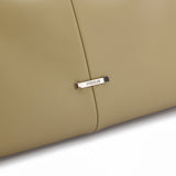 綠色彷皮精緻都市風格金屬牌子綴飾頂部磁扣開口大容量側背包