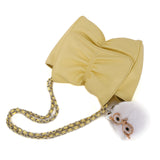 黃色彷皮可愛蝴蝶形皺褶設計柔軟蓬鬆感斜背包 (附貓頭鷹毛球吊飾)